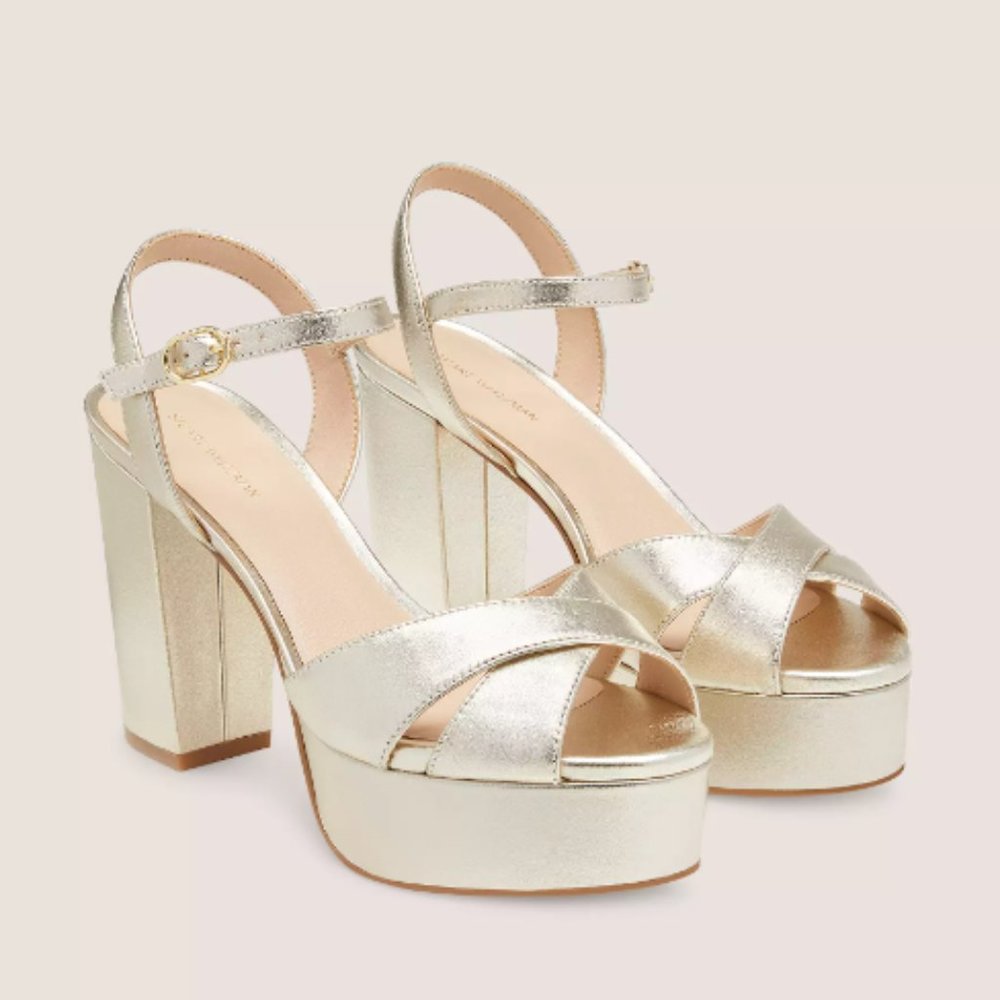 Stuart Weitzman IVONA PLATFORM SANDAL PLATINO GOLD